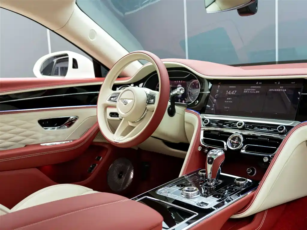 Bentley Flying Spur 2023 — фото 21