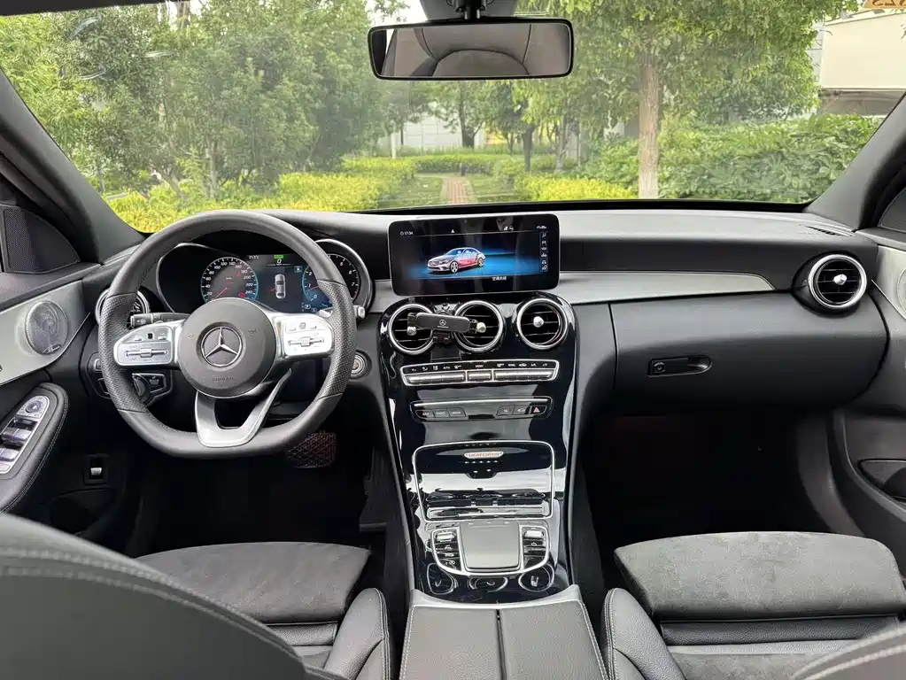 Mercedes-Benz C-Class 2021 — фото 10