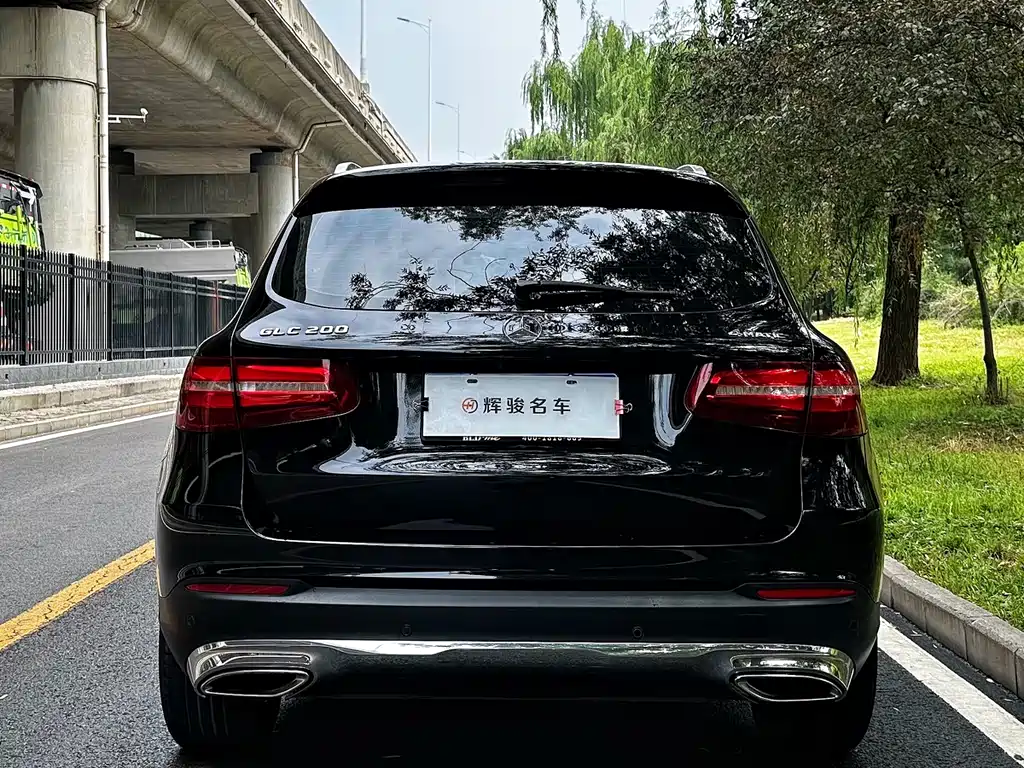 Mercedes-Benz GLC 2018 — фото 9