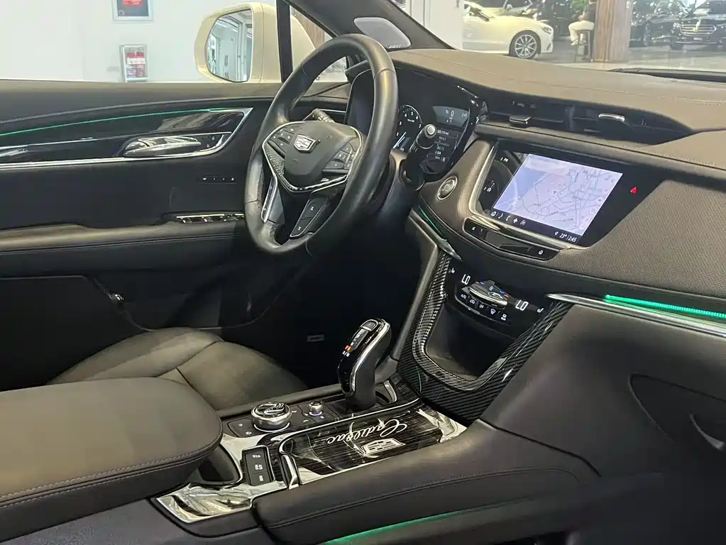 Cadillac XT5 2022 — фото 15