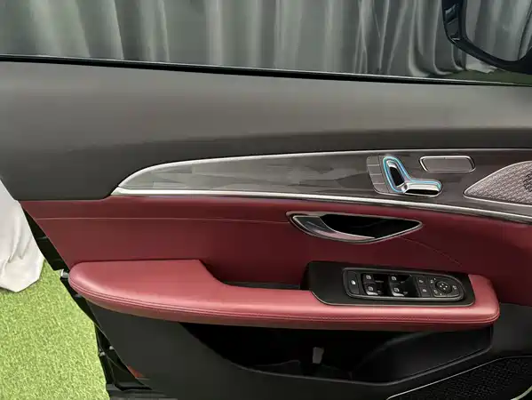 Jetour X70 PLUS 2023