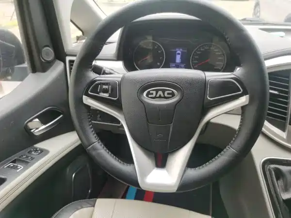 JAC Ruifeng M4 2017