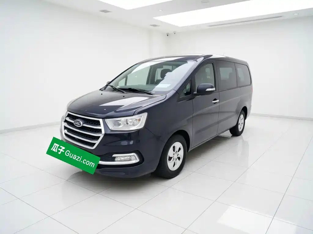JAC Ruifeng M4 2017 — фото 1