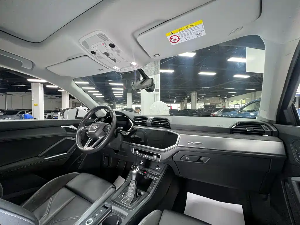 Audi Q3 Sportback 2022 — фото 22