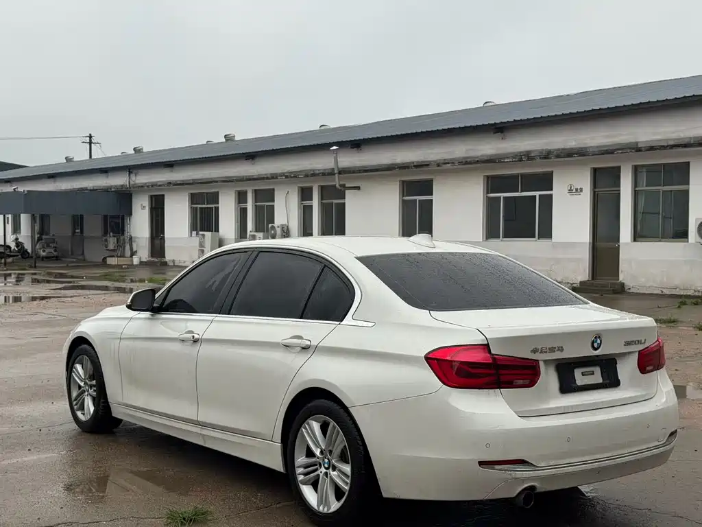 BMW 3 Series 2017