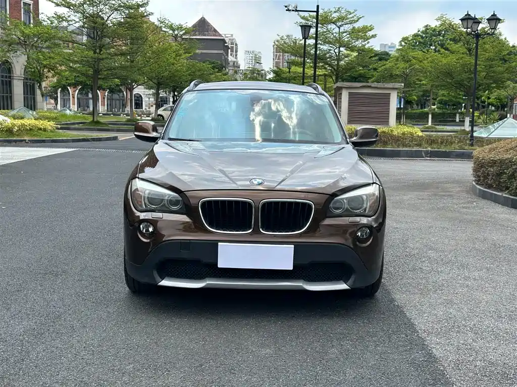 BMW X1 2012 — фото 2