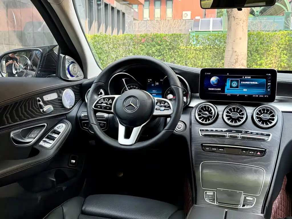 Mercedes-Benz C-Class 2019 — фото 10