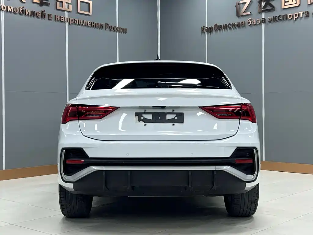 Audi Q3 Sportback 2022 — фото 5