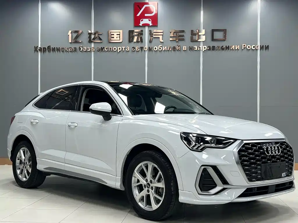 Audi Q3 Sportback 2022 — фото 3