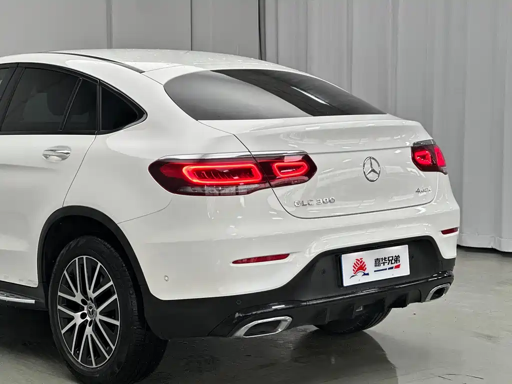 Mercedes-Benz GLC Coupe 2020 — фото 13
