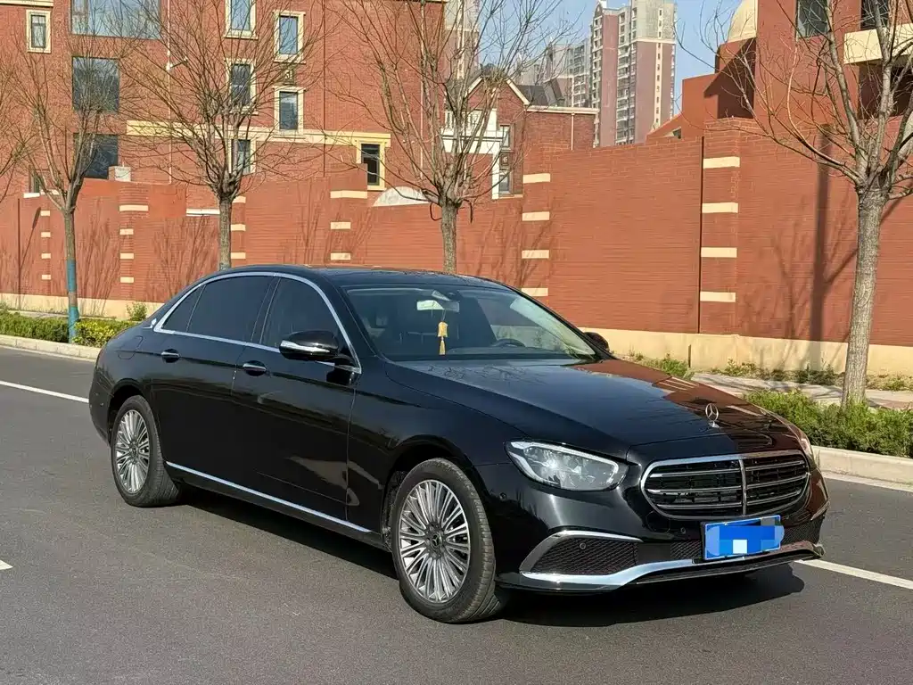 Mercedes-Benz E-Class 2020