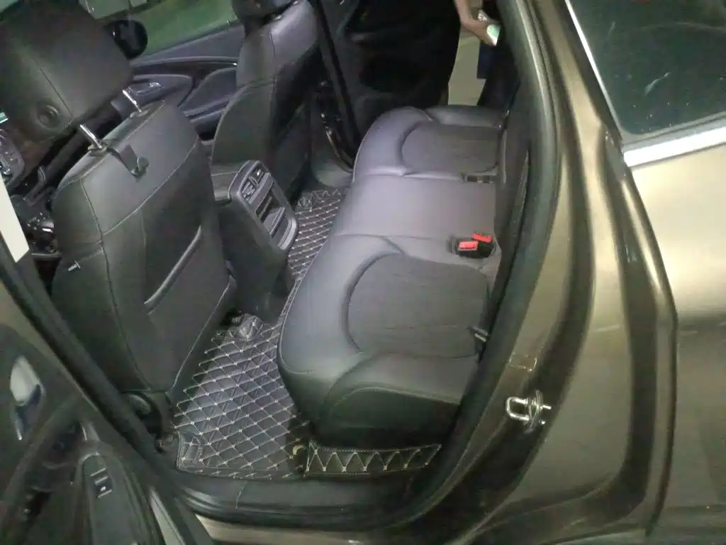 Buick Envision Plus 2019 — фото 18