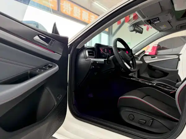 Volkswagen Lamando 2023