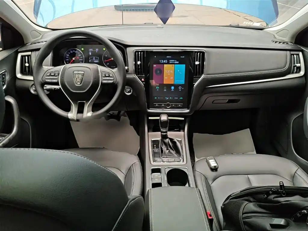 Roewe i6 Classic 2020 — фото 10