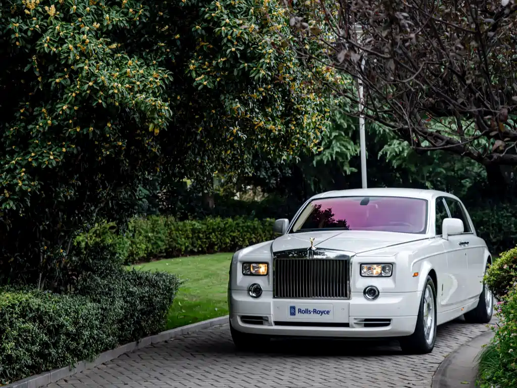 Rolls-Royce Phantom 2011 — фото 3
