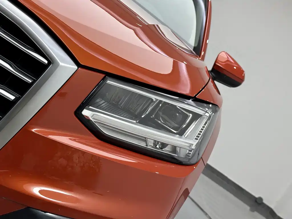 Audi Q2L 2019 — фото 20
