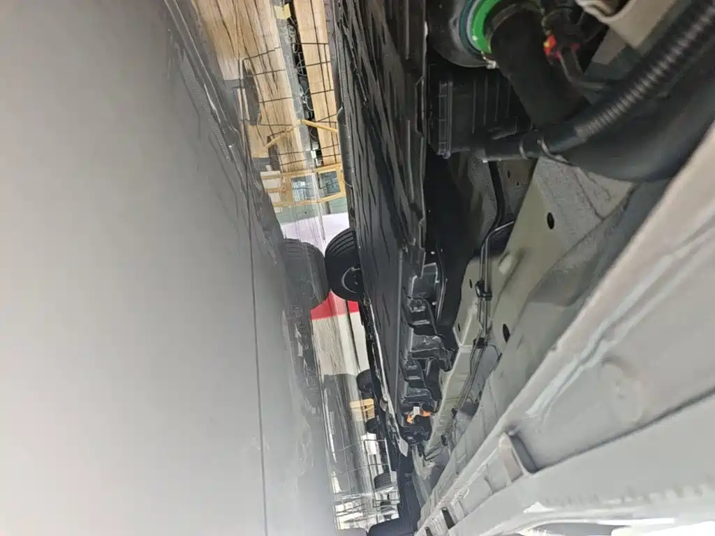Wuling Starlight 730 EV 2025