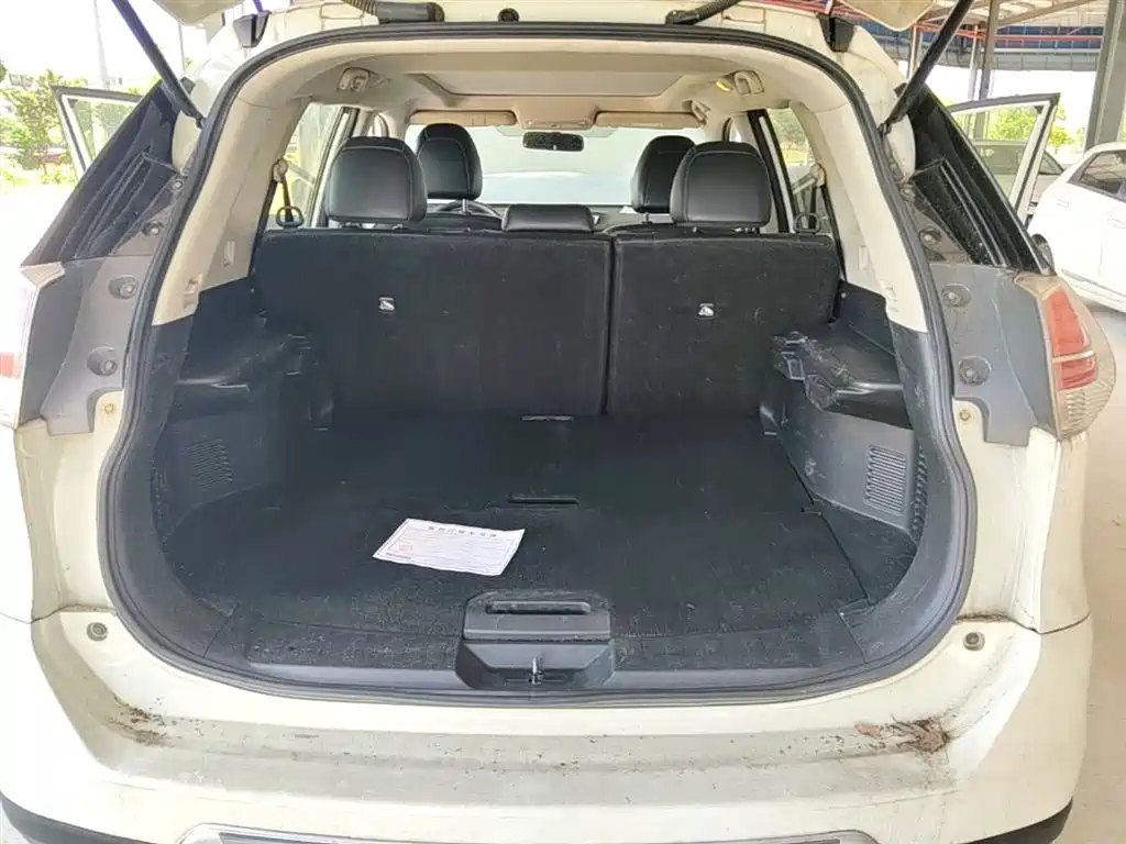 Nissan X-Trail 2015 — фото 19