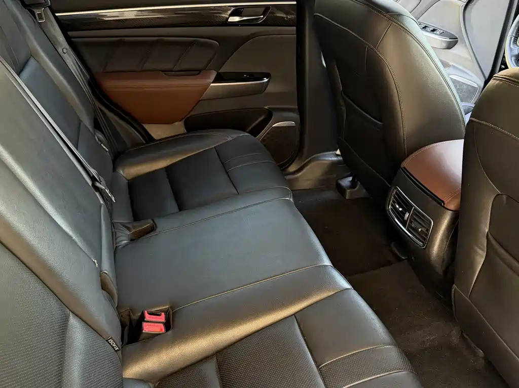 GAC Motor Trumpchi GS7 2020 — фото 18