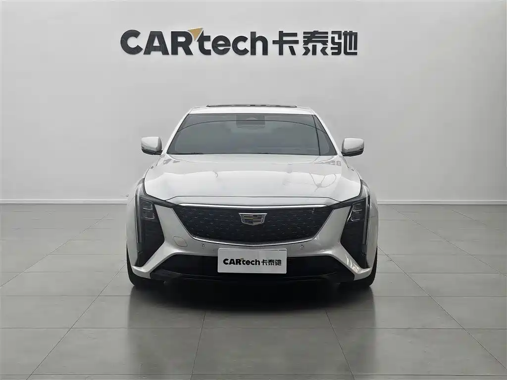 Cadillac CT5 2024 — фото 2