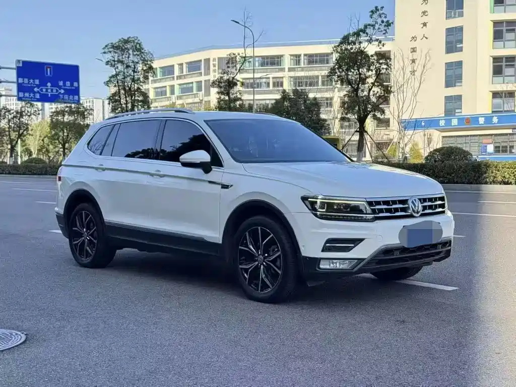 Volkswagen Tiguan L 2017