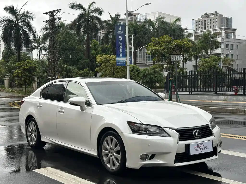 Lexus GS 2012
