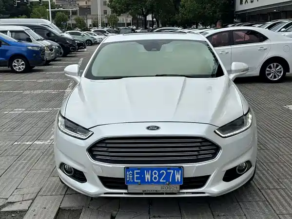 Ford Mondeo 2015