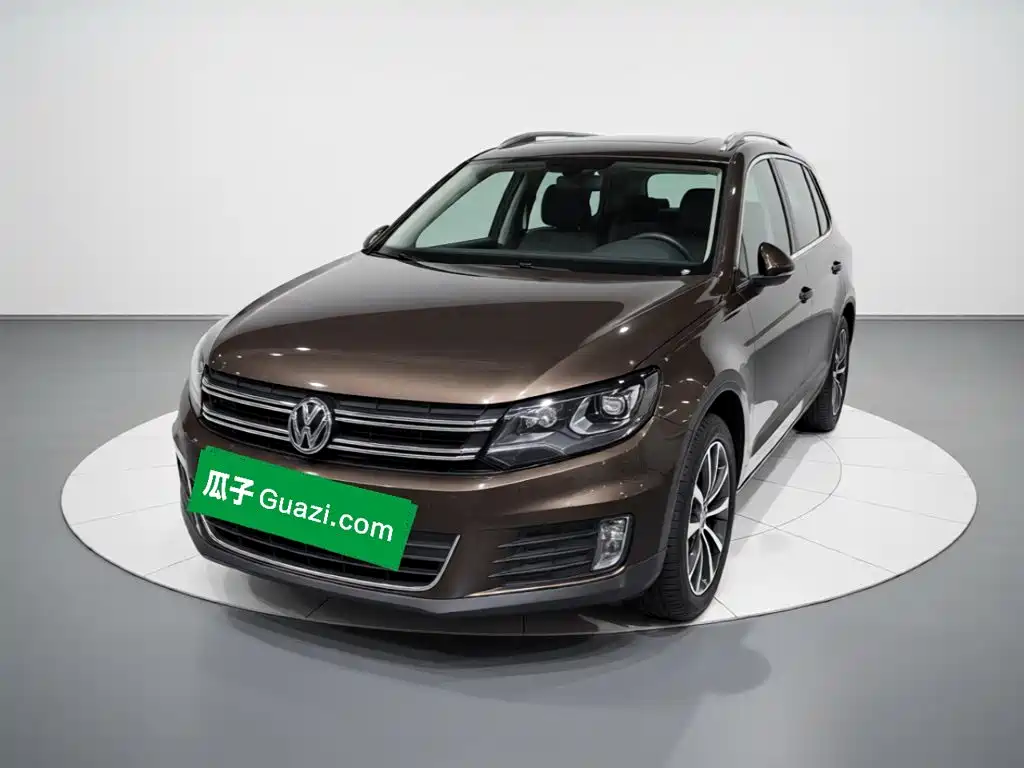 Volkswagen Tiguan 2016 — фото 1
