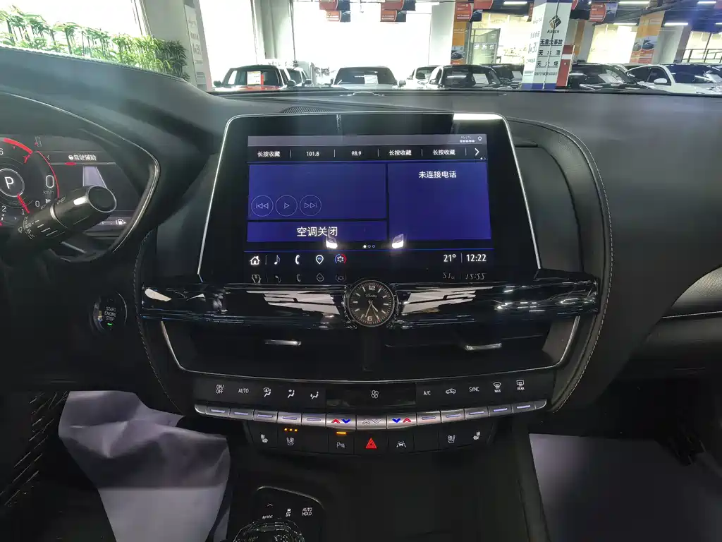 Cadillac CT5 2023 — фото 16