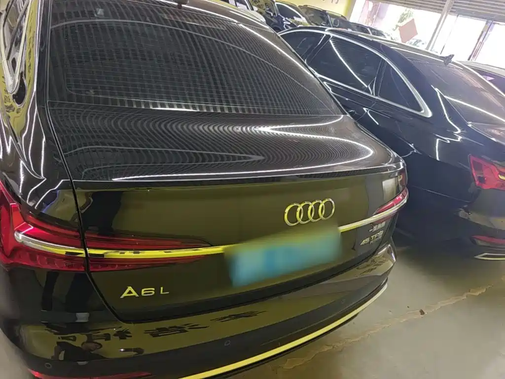 Audi A6L 2023