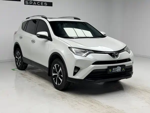 Toyota RAV4 2016