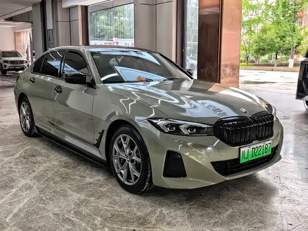 BMW i3 2022