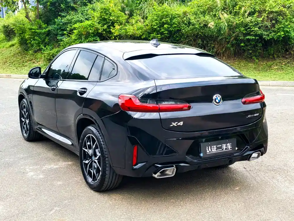BMW X4 2022