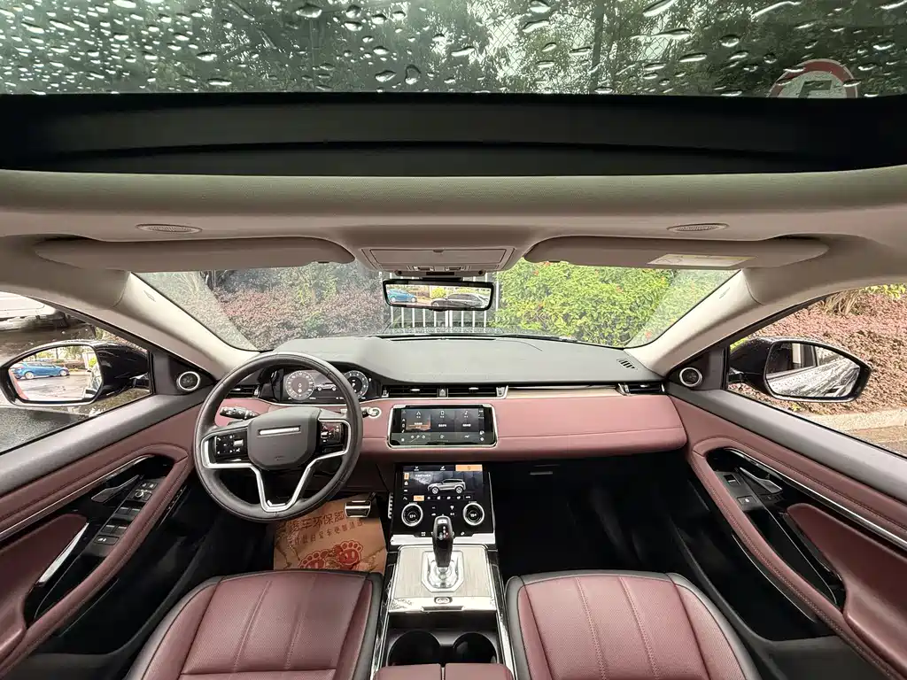 Land Rover Range Rover Evoque 2023 — фото 4