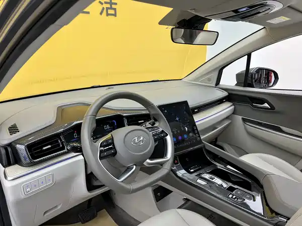 Hyundai Custin 2022
