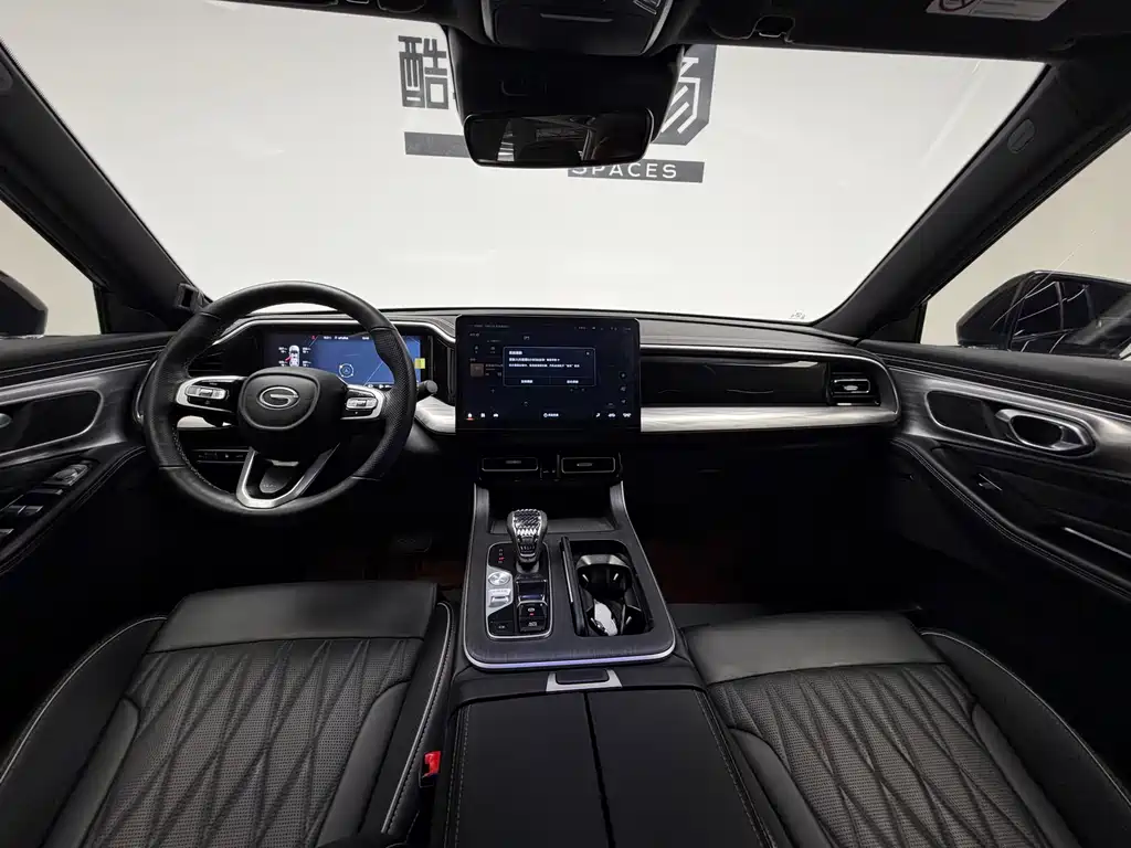 GAC Motor Trumpchi GS8 2024 — фото 13