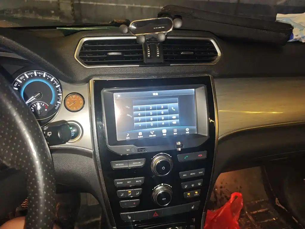 Haval H2 2015 — фото 14
