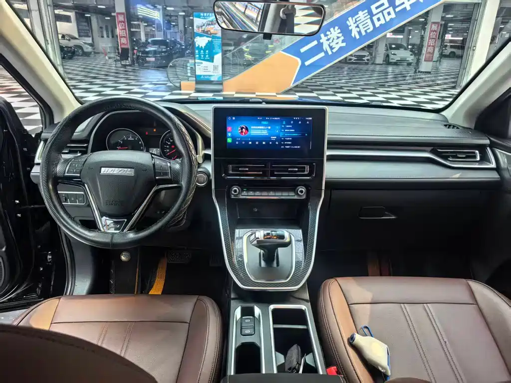 Haval M6 2023 — фото 11