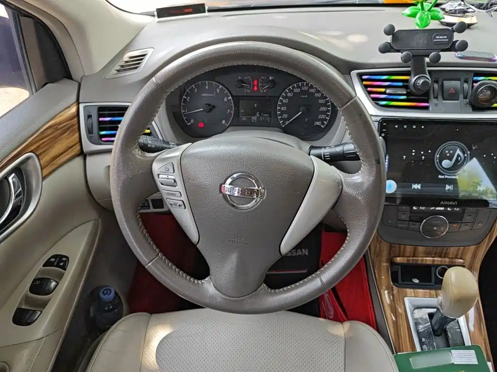 Nissan Sylphy 2015 — фото 11