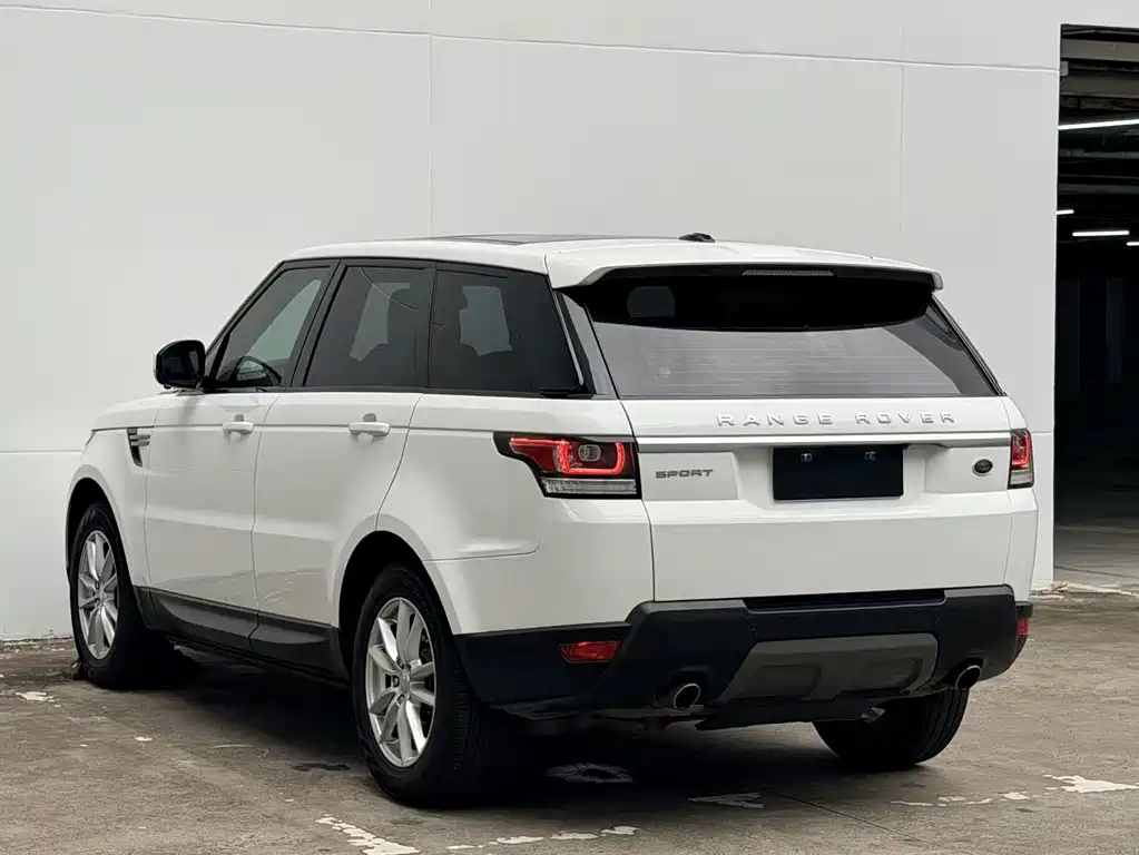 Land Rover Sport 2018 — фото 15