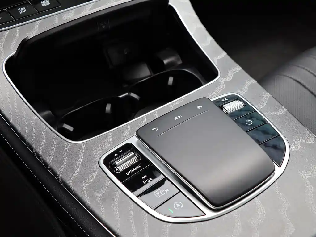 Mercedes-Benz CLS 2021 — фото 18