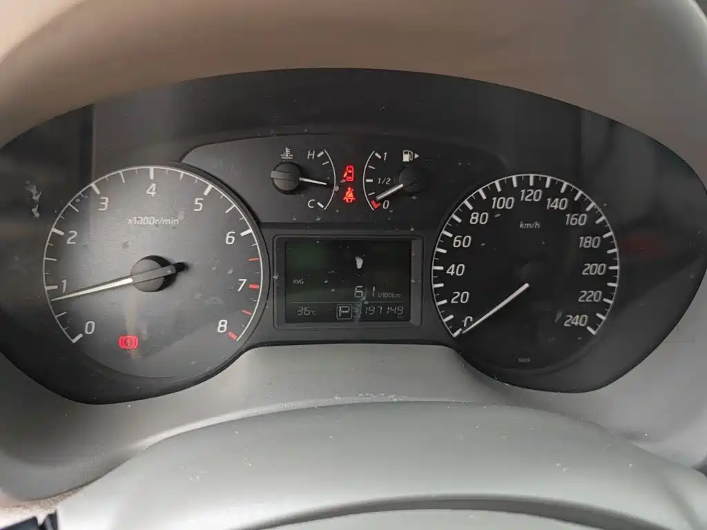 Nissan Sylphy 2015 — фото 12