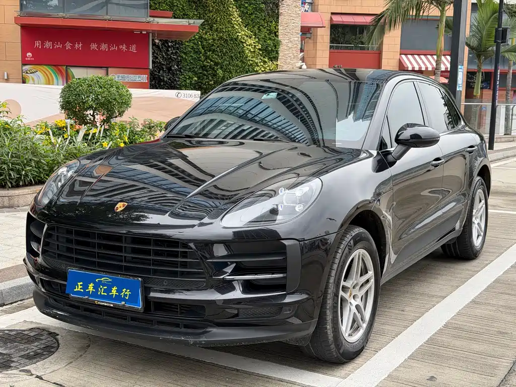 Porsche Macan 2021 — фото 1