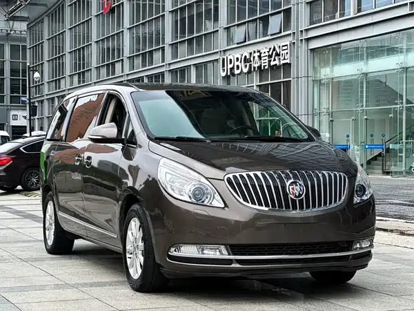 Buick GL8 2013