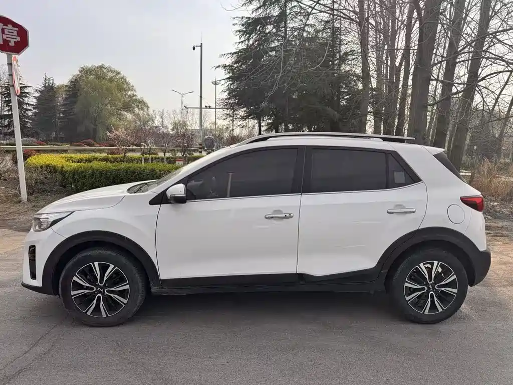 Kia KX1 2019 — фото 7