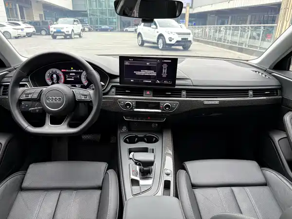 Audi A4L 2022