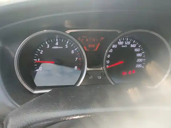 Nissan Livina 2015