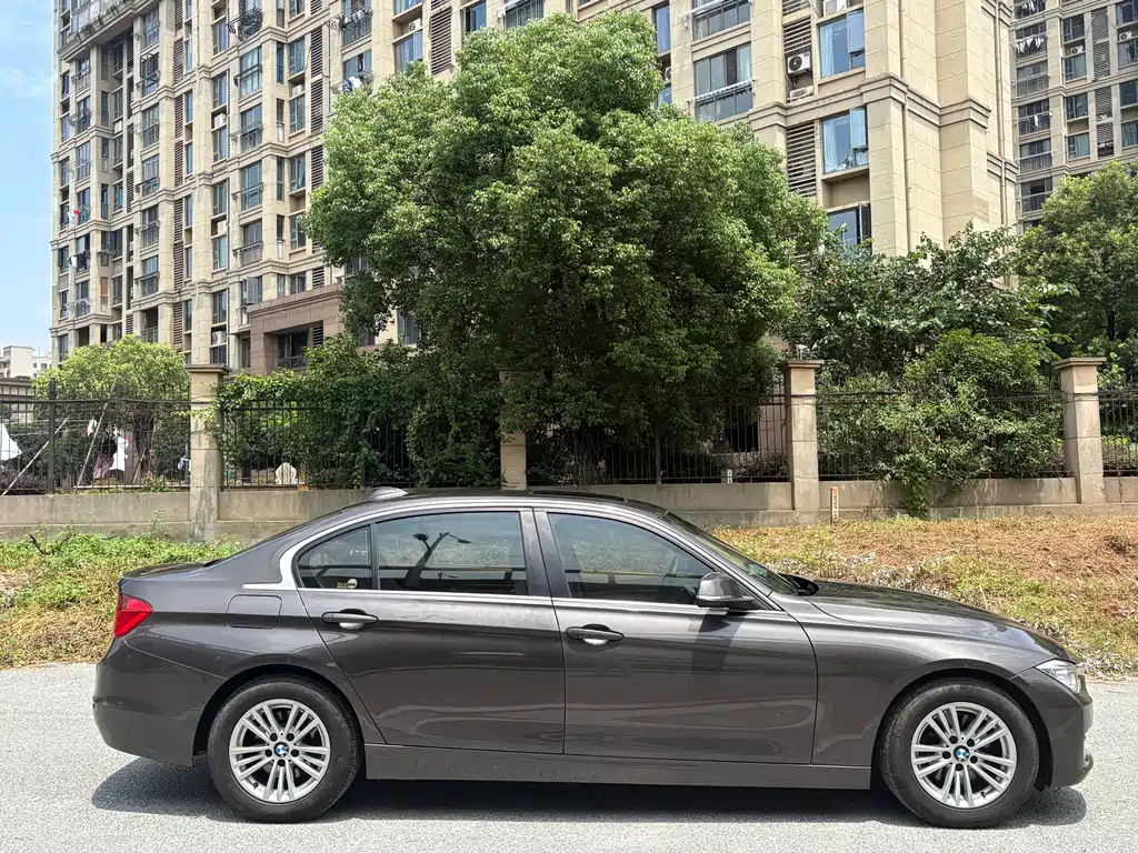 BMW 3 Series 2013 — фото 8