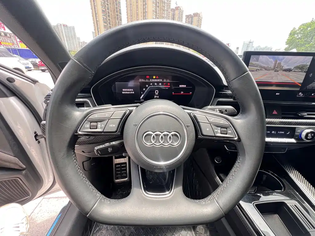 Audi A4L 2023 — фото 16