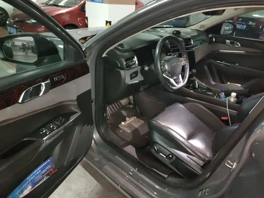 Lynk & Co 02 2018 — фото 17